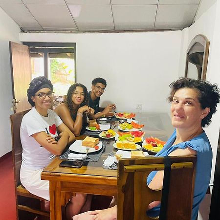 Lake Classical Guest House Kandy Dış mekan fotoğraf