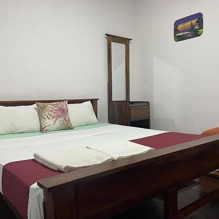 Lake Classical Guest House Kandy Dış mekan fotoğraf