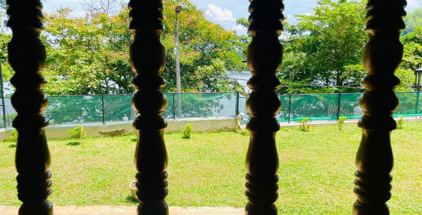 Lake Classical Guest House Kandy Dış mekan fotoğraf