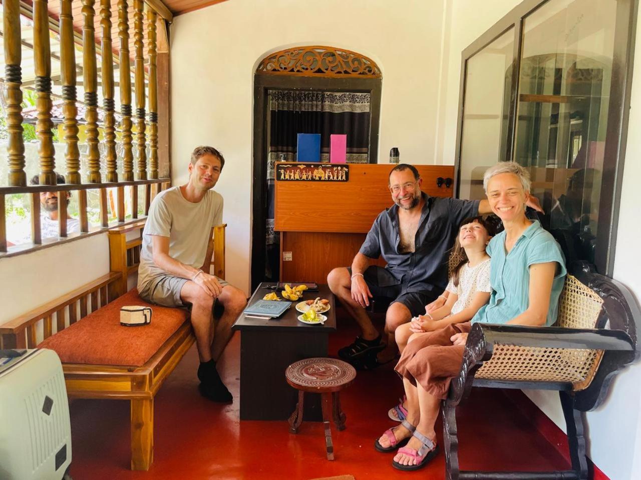 Lake Classical Guest House Kandy Dış mekan fotoğraf