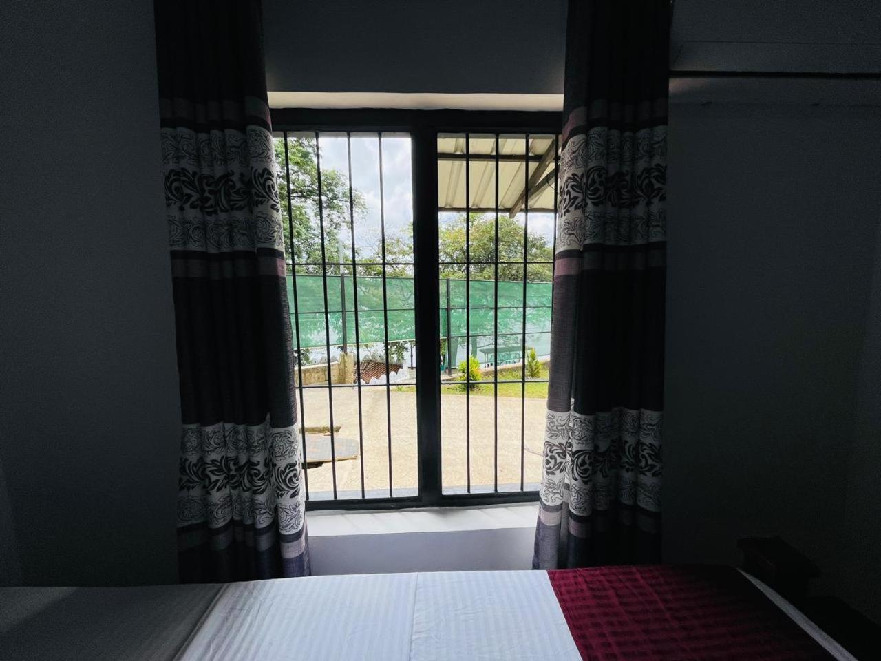 Lake Classical Guest House Kandy Dış mekan fotoğraf