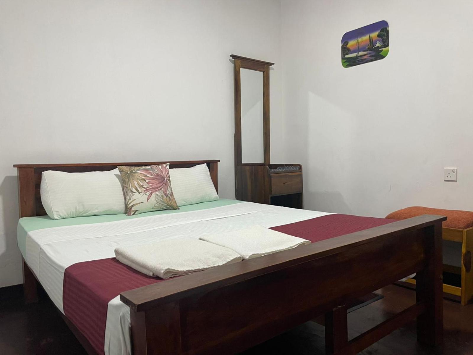 Lake Classical Guest House Kandy Dış mekan fotoğraf