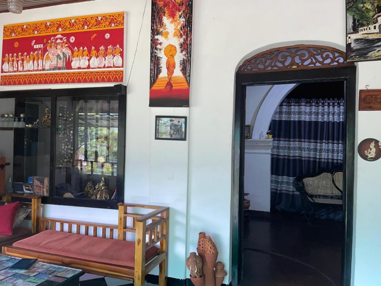 Lake Classical Guest House Kandy Dış mekan fotoğraf